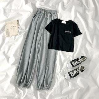 Letter Embroidered Short-sleeve T-shirt / Jogger Pants