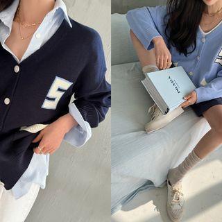 Letter-detail Dual-pocket Cardigan