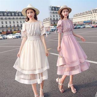 Off-shoulder Plaid A-line Layered Dress