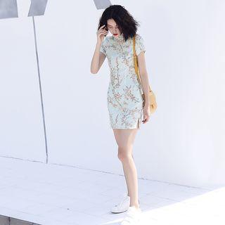 Flower Detail Short-sleeve Qipao