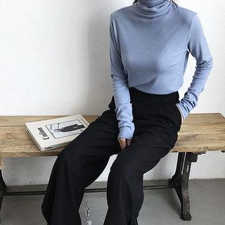 High-neck Slim-fit Top
