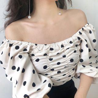 Off-shoulder Dotted Crinkled Top