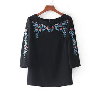 Floral Embroidered Elbow-sleeve Print Crewneck Top