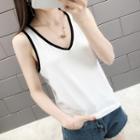 Piped V-neck Tank Top