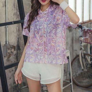 Sports Set: Short-sleeve Hooded Print T-shirt + Shorts