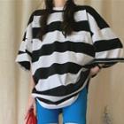 3/4-sleeve Striped T-shirt T-shirt - Stripes - Black & White - One Size