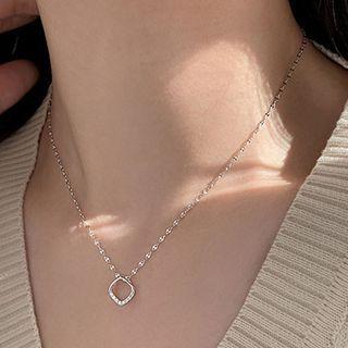 Square Rhinestone Pendant Necklace