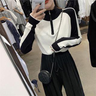 Two-tone Half-zip Crop Knit Top
