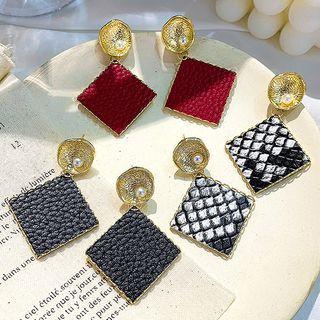 Square Fabric Dangle Earring 1 Pair - Square Fabric Dangle Earring - Black & White - One Size