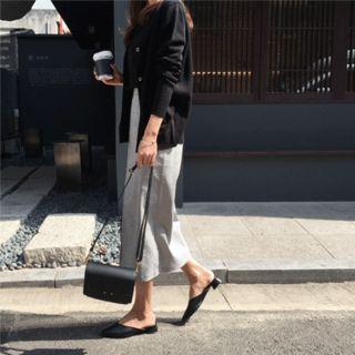 Set: V-neck Cardigan + Short-sleeve Knit Top