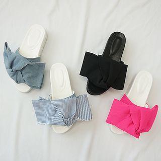 Bow-accent Flat Mules