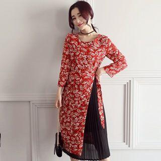 3/4-sleeve Pleated Panel Floral Dress