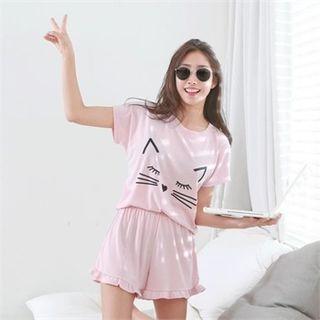 Set: Cat-printing T-shirt + Frill-hem Shorts