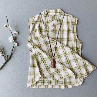 Sleeveless Plaid Frog-buttoned Linen Top