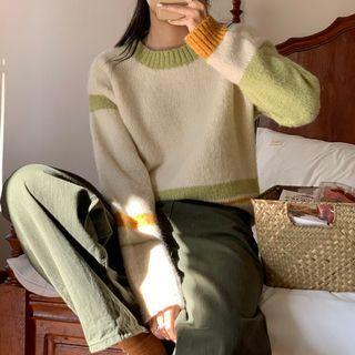 Panel Sweater Almond - One Size