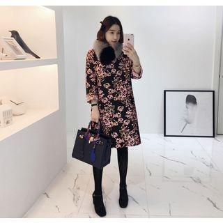 Flower Patterned Jacquard Shift Dress