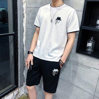 Set: Short-sleeve Embroidered T-shirt + Embroidered Shorts