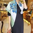 Printed Satin Scarf Green - 90x90cm - O401