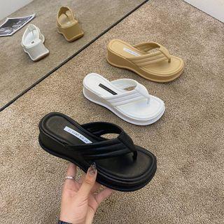Plain Platform Wedge Heel Flip-flops