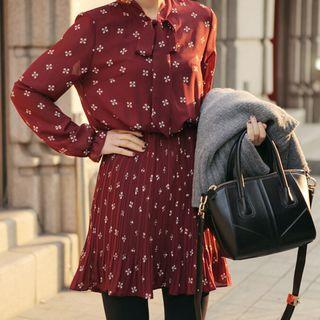 Long-sleeve Floral Print Mini Pleated Dress