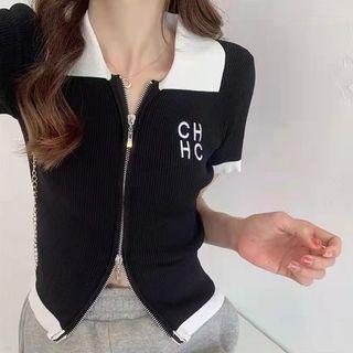 Short-sleeve Lettering Zip Knit Top