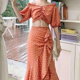 Set: Off-shoulder Dotted Cropped Blouse + Midi A-line Skirt