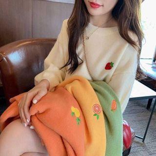 Round-neck Oversize Knit Sweater