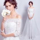 Elbow-sleeve Lace Trained Wedding Gown