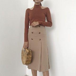Set: Cutout Top + Pleated Midi Skirt