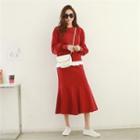 Set: Layered-hem Sweatshirt + Flare-hem Long Skirt