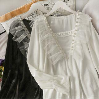 V-neck Mesh Ruffle Blouse