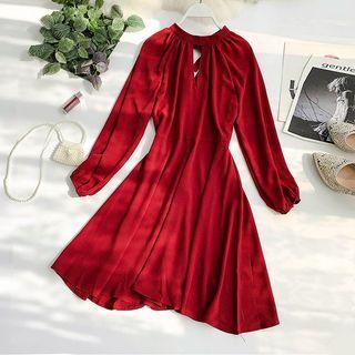 Long-sleeve Keyhole-front A-line Dress Red - One Size