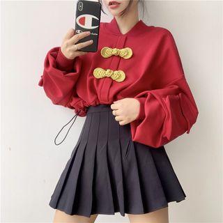 Frog-button Cropped Pullover / Mini Pleated Skirt