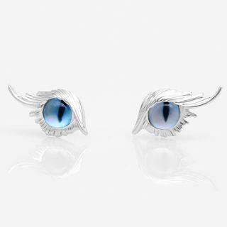 Asymmetrical Cat Eye Stud Earring 1 Pair - Silver - One Size