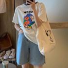 Short Sleeve Print T-shirt / Frayed Denim Shorts / Set