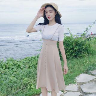 Short-sleeve T-shirt / Button Detail Pinafore Dress
