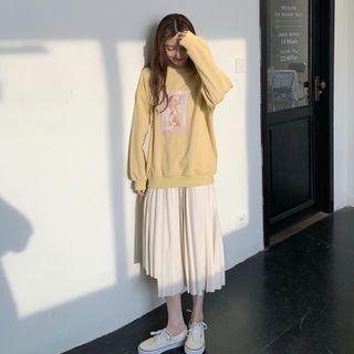 Long-sleeve Printed Sweatshirt + Plain Dress