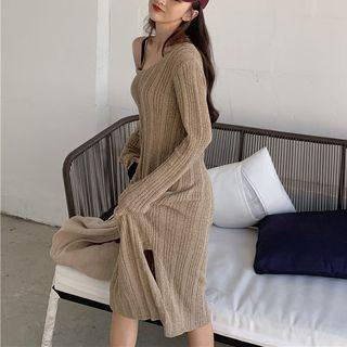 Ribbed V-neck Long-sleeve Midi Sweater Dress