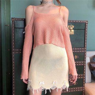 Set : Off Shoulder Knit Vest Top + Tassel High Waist Skirt