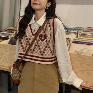 Shirt / Bear Embroidered Sweater Vest