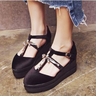Embellished T-strap Closed Toe Platform Sandals