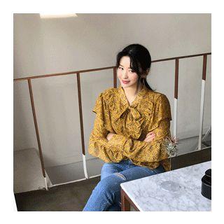 Tie-neck Ruffled Pattern Top