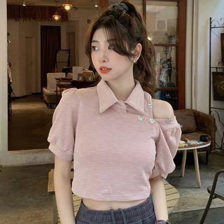 Short-sleeve Collar Cold-shoulder Cropped T-shirt