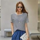 Embroidered Back Stripe T-shirt