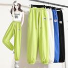 Lettering Lable Gathered Cuff Pants