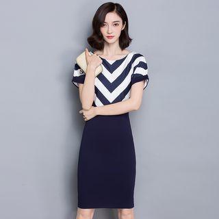Chevron Panel Short-sleeve Dress