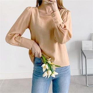 Square-neck Pastel Blouse