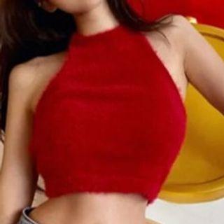 Round Neck Plain Sleeveless Cropped Top