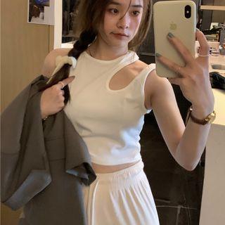 Plain Cut Out Crop Tank Top