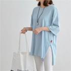 Slit-side Dip-back 3/4 Sleeve T-shirt